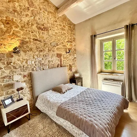 Les Hirondelles Ferienhaus
